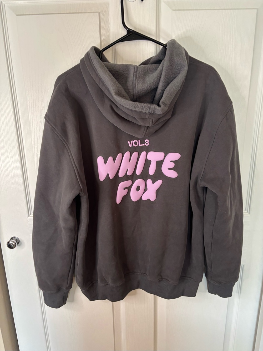 White Fox Hoodie M/L